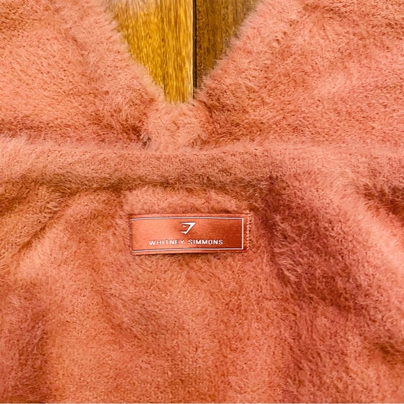 Whitney Simmons x Gymshark Eyelash Knit Canyon Red Halter Top Size S - Picture 7 of 9